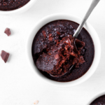 You've gotta say YES to dark chocolate baked oatmeal. Gluten-free, vegan, low sugar recipe. | www.grownupdish.com